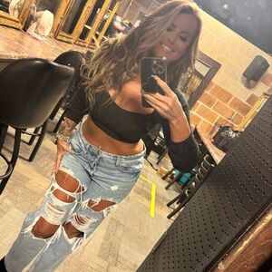 👑Like for LIVE Notifications !!! 👑Meet your Posher, Candace… 😎